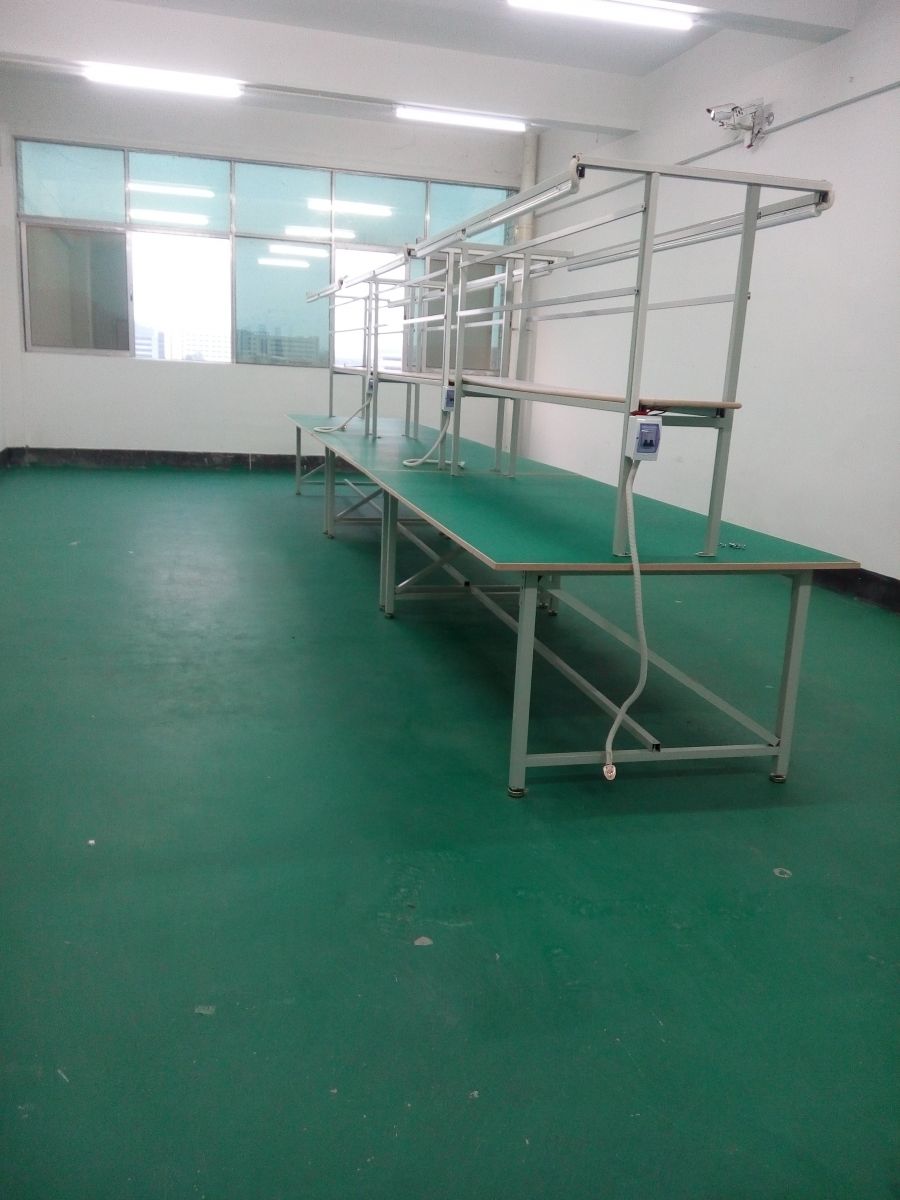 免税店和保税店的区别
